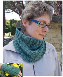 Cowl and Wrist Warmers | Design P287